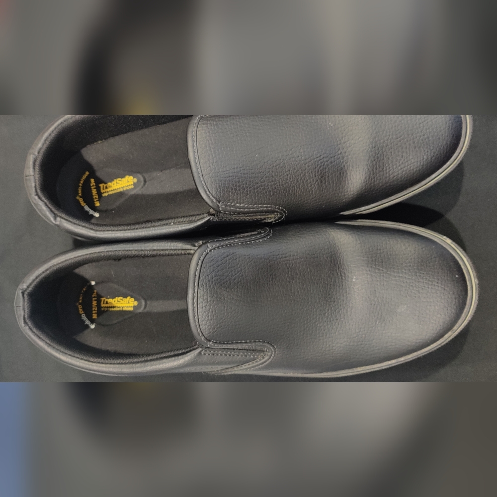 TredSafe Black Work shoe non-slip